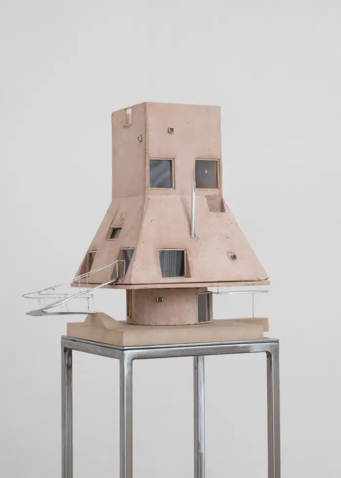 Column House, Model 1:50 — Photo: Taller Isidoro Michan-Guindi. Mads Bjørn Christiansen
