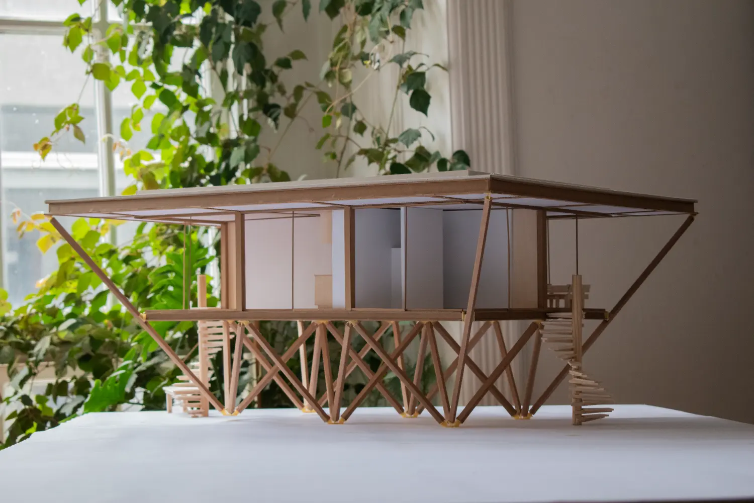 Suspended House, Model 1:25 — Photo: Taller Isidoro Michan-Guindi. Mads Bjørn Christiansen